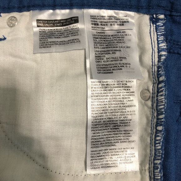 Levi's Dark Blue Shorts Size 30 - Picture 8 of 8